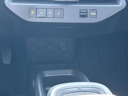 New 2026 Nissan Leaf Platinum+ w/ Cargo Package (Platinum+) FWD image 27