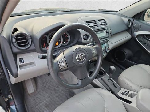 Used 2012 Toyota RAV4 FWD w/ Upgrade Value Pkg image 10