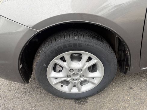 Used 2005 Toyota Sienna LE AWD/4WD image 23