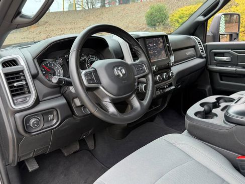 Used 2024 RAM 2500 Big Horn w/ Bed Utility Group image 13