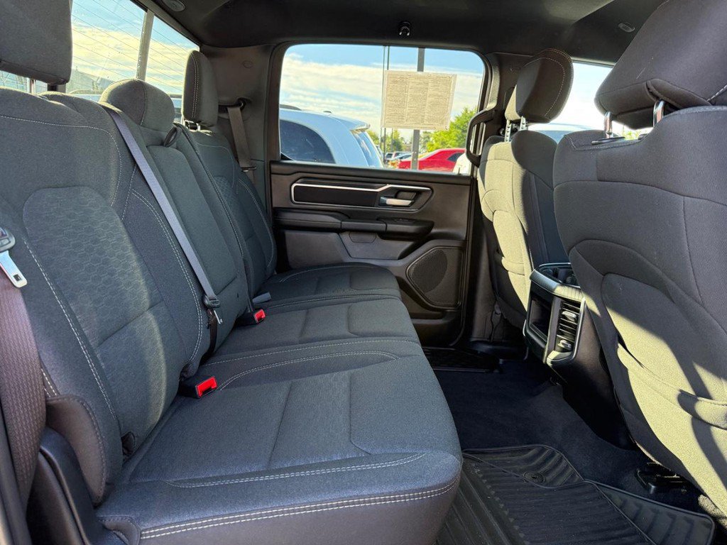 Certified 2025 RAM 1500 Big Horn AWD/4WD image 7