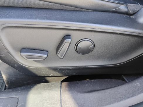 Used 2023 Ford Escape ST-Line image 20