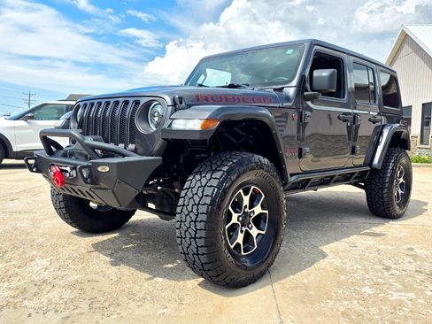 Used 2021 Jeep Wrangler Unlimited Rubicon image 2