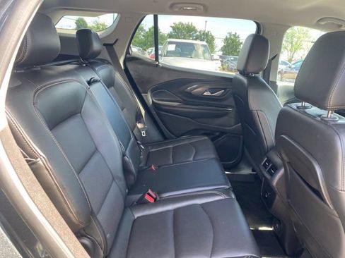 Used 2018 GMC Terrain SLT w/ Infotainment Package II AWD/4WD image 24