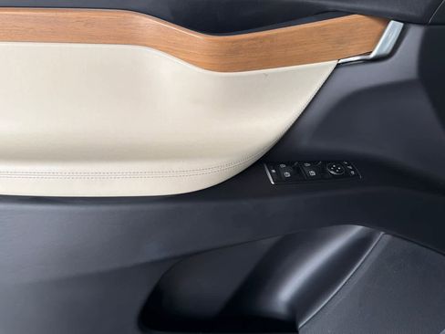 Used 2020 Tesla Model X Long Range image 14