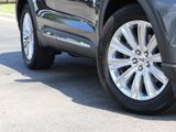 Used 2020 Ford Explorer Limited image 3