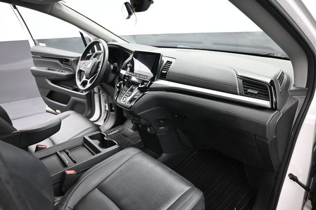 Used 2023 Honda Odyssey Touring image 26