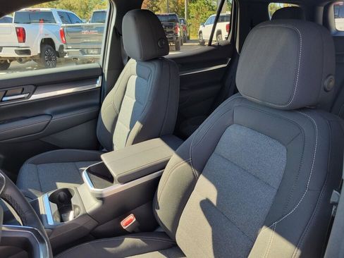 New 2026 GMC Terrain Elevation image 11