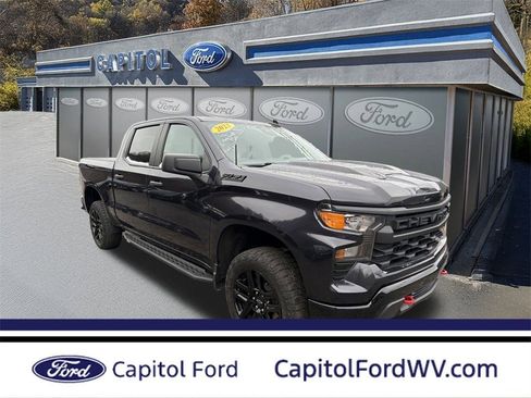 Used 2023 Chevrolet Silverado 1500 Custom Trail Boss w/ LPO, Dark Essentials Package image 1