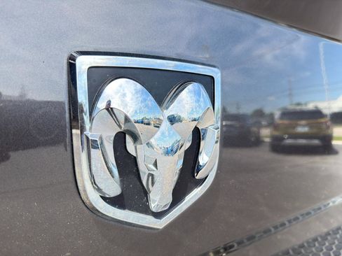 Used 2018 RAM 2500 Tradesman w/ Chrome Appearance Group AWD/4WD image 73