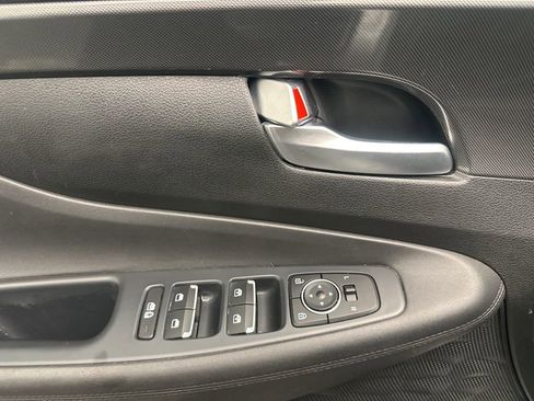 Used 2022 Hyundai Santa Fe SEL image 25