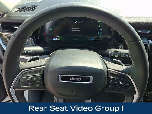 Used 2023 Jeep Grand Cherokee 4WD 4xe w/ Luxury Tech Group II image 4