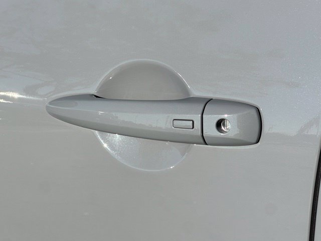 Certified 2025 Nissan Pathfinder Platinum AWD/4WD image 10