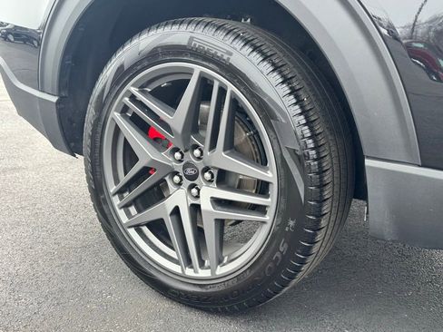 Used 2025 Ford Explorer ST-Line w/ ST-Line Street Pack image 25