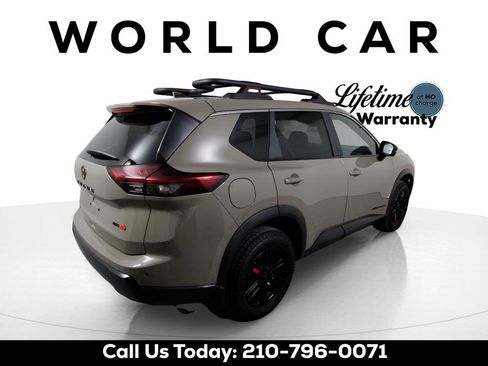 Used 2025 Nissan Rogue SV w/ Rock Creek Premium Package image 7