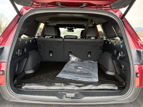 New 2026 Subaru Outback Premium w/ Premium/Limited Package AWD/4WD image 12