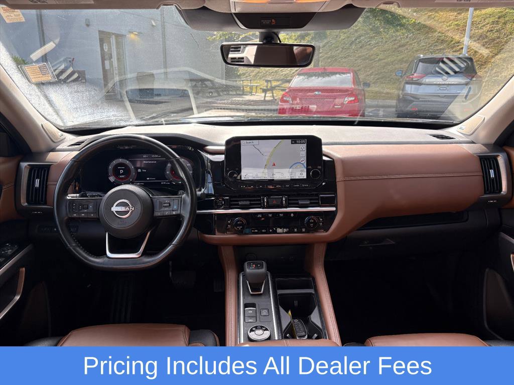 Certified 2025 Nissan Pathfinder Platinum w/ Cargo Package AWD/4WD image 8