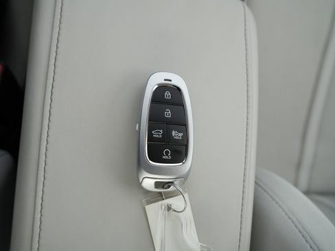 Certified 2023 Hyundai Sonata SEL w/ Preferred Accessory Package image 36