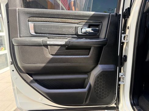 Used 2018 RAM 3500 Laramie Longhorn image 34