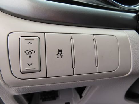 Used 2012 Kia Optima LX FWD image 28