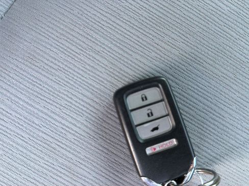 Used 2019 Honda Odyssey LX image 41