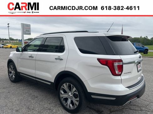 Used 2018 Ford Explorer Platinum AWD/4WD image 4