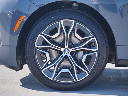 New 2026 BMW iX xDrive45 w/ Premium Package image 5