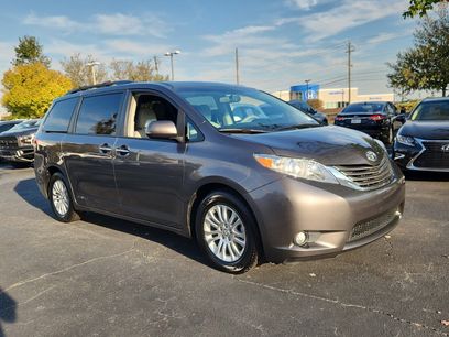 Used 2013 Toyota Sienna XLE