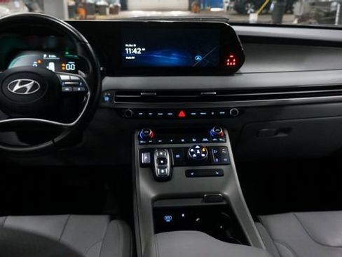 Used 2025 Hyundai Palisade SEL image 12