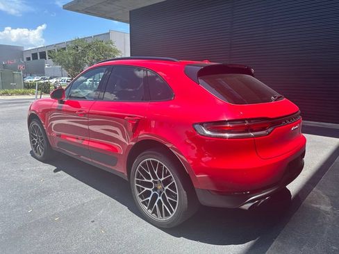 Certified 2021 Porsche Macan S AWD/4WD image 3