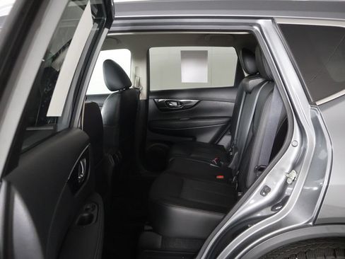 Used 2017 Nissan Rogue SL AWD/4WD image 30