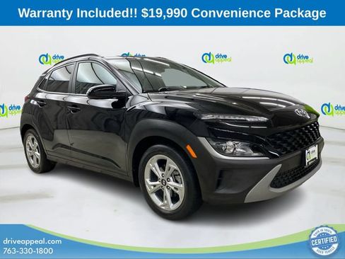 Used 2023 Hyundai Kona SEL w/ Convenience Package FWD image 3
