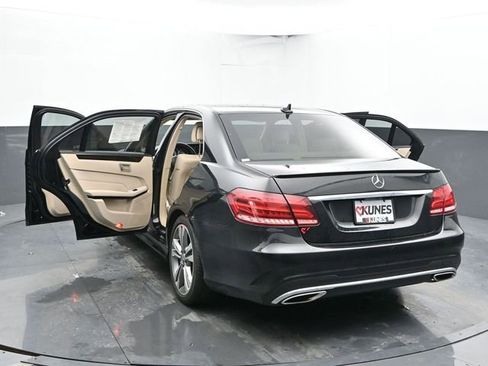 Used 2016 Mercedes-Benz E 350 4MATIC Sedan image 52