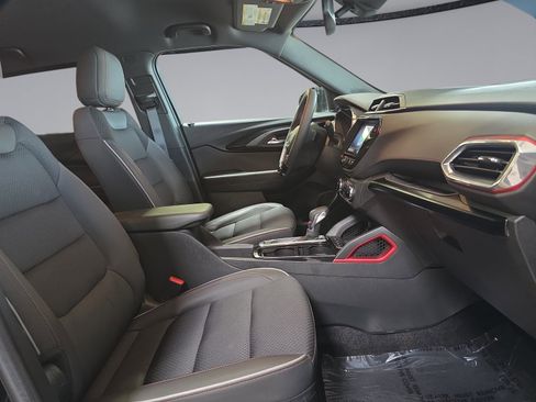 Certified 2023 Chevrolet TrailBlazer RS w/ Convenience Package FWD image 35