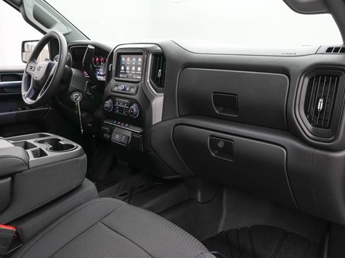 Used 2019 Chevrolet Silverado 1500 Custom Trail Boss w/ Custom Convenience Package AWD/4WD image 21