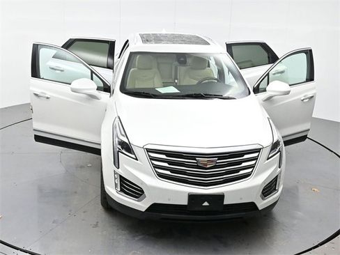 Used 2017 Cadillac XT5 Premium Luxury w/ LPO, Wheel Lock Package image 45