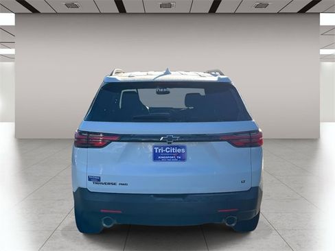 Used 2023 Chevrolet Traverse LT w/ Midnight/Sport Edition image 4