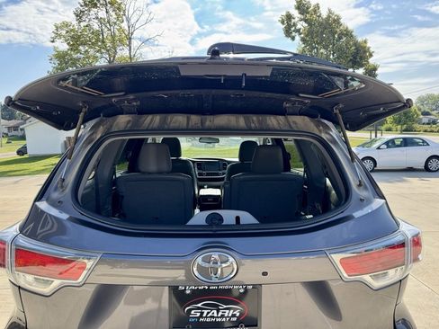 Used 2016 Toyota Highlander Limited image 15