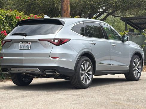 Used 2026 Acura MDX FWD w/ Technology Package image 4