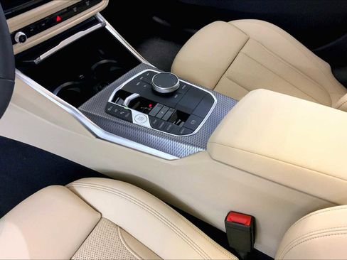 New 2025 BMW 330i xDrive Sedan w/ Premium Package image 7