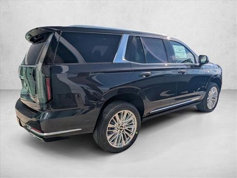 New 2026 Cadillac Escalade Luxury w/ LPO, Floor Liner Package image 2
