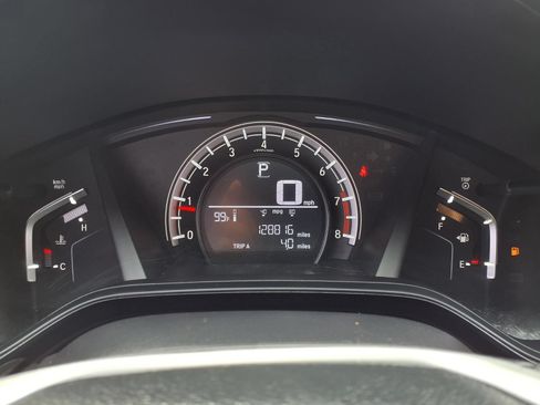 Used 2018 Honda CR-V LX image 13