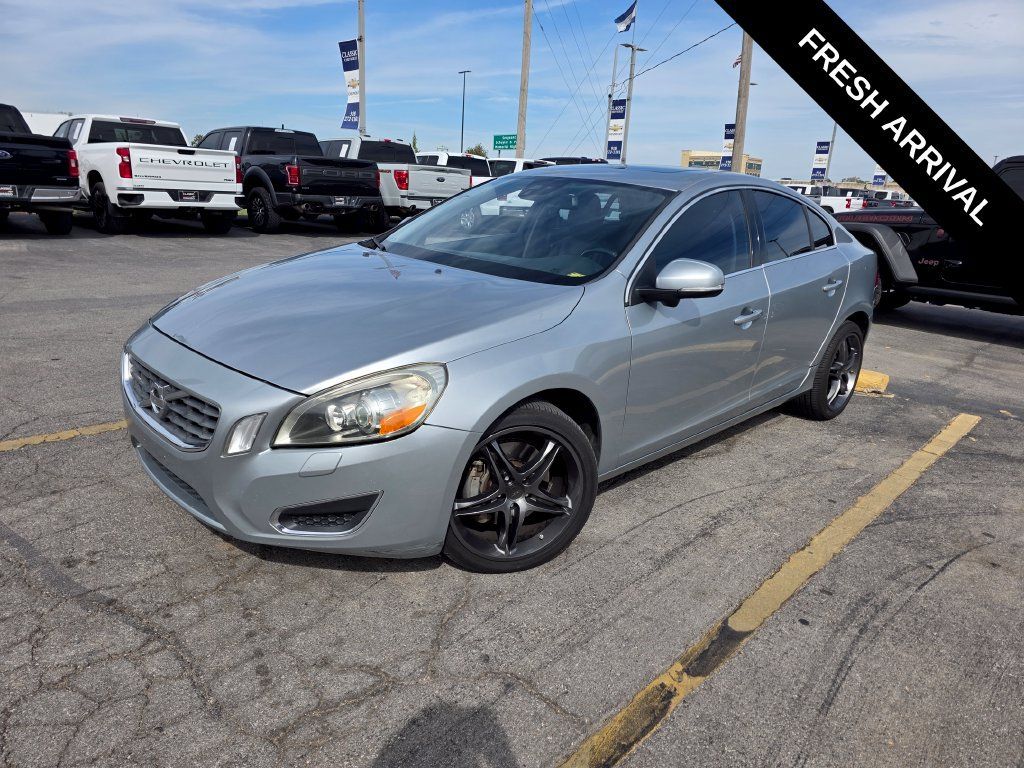 Used 2011 Volvo S60 T6 AWD/4WD image 11