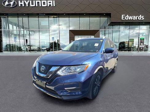Used 2019 Nissan Rogue SV w/ Premium Package image 1