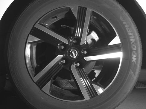 Used 2025 Nissan Sentra SV FWD image 14