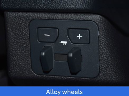 New 2026 Toyota Tundra SR5 image 23