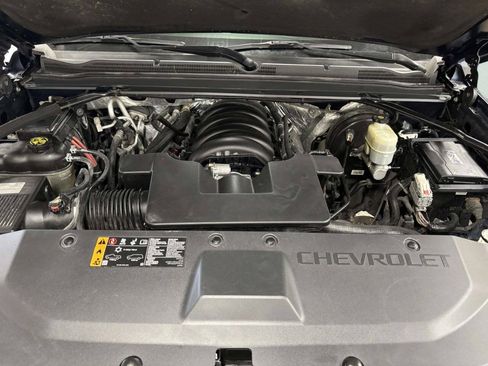 Used 2018 Chevrolet Tahoe LT AWD/4WD image 12