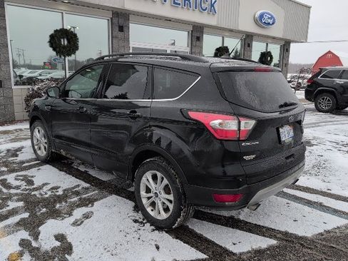 Used 2018 Ford Escape SEL image 2