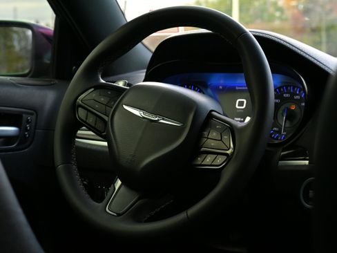 Used 2022 Chrysler 300 S w/ Comfort Group image 19