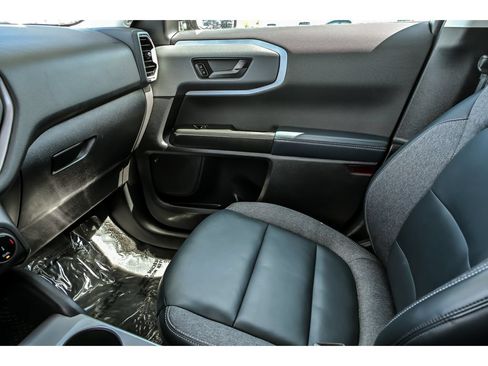 Used 2023 Ford Bronco Sport Outer Banks w/ Tech Package AWD/4WD image 26
